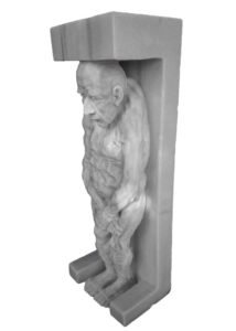 Escultura de mármol viejo columna
